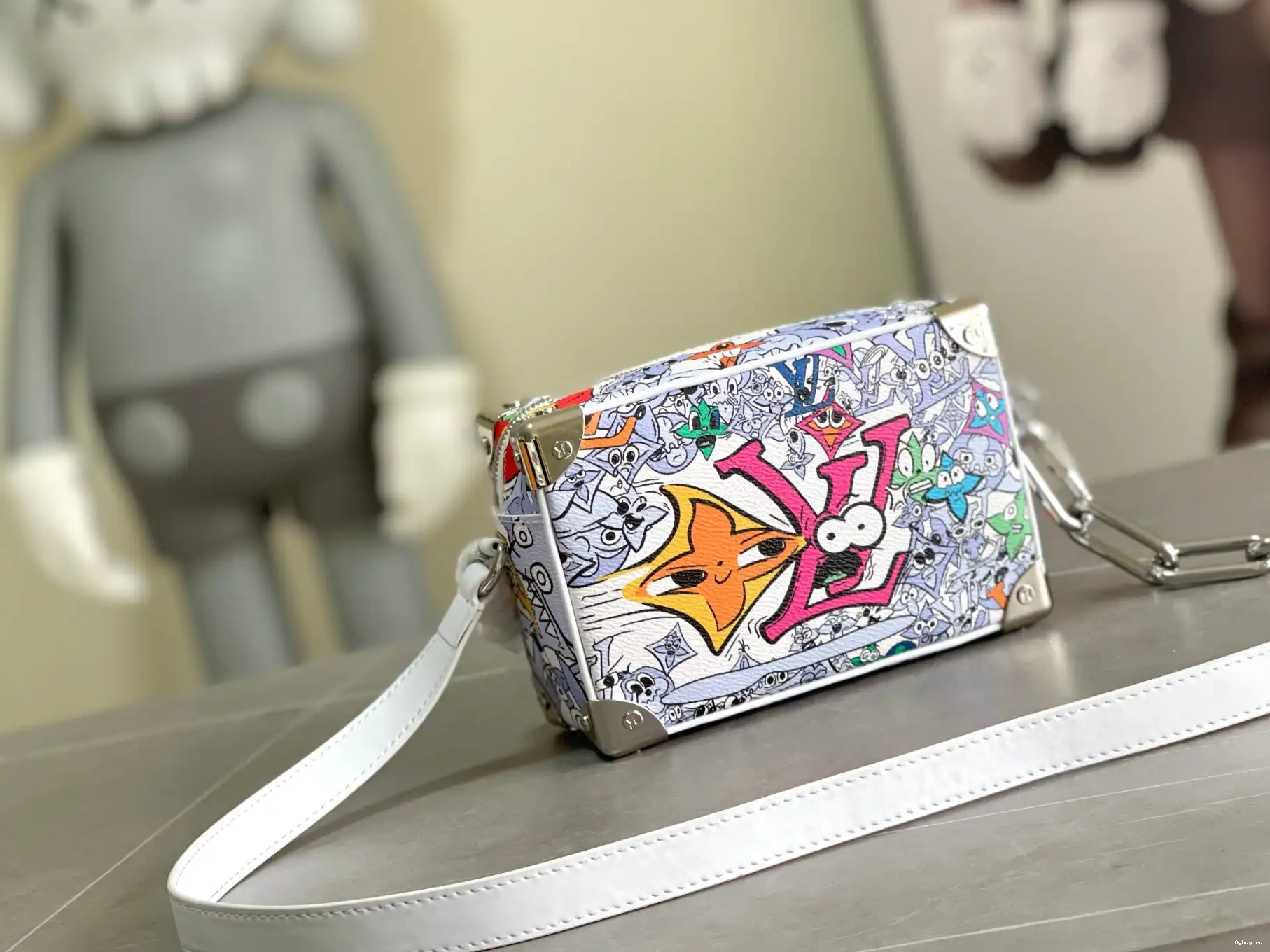 MINI LOUIS TRUNK SOFT VUITTON 0513